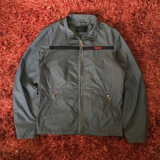 (Category: ) located in . Submitted by 1121_garments (Listing ID 1365080373, Image 1). Description: .