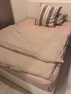 （分類：）位於 。 由 angelarbm3 提交（商品編號 1365084842，圖片 1）。簡介： 。