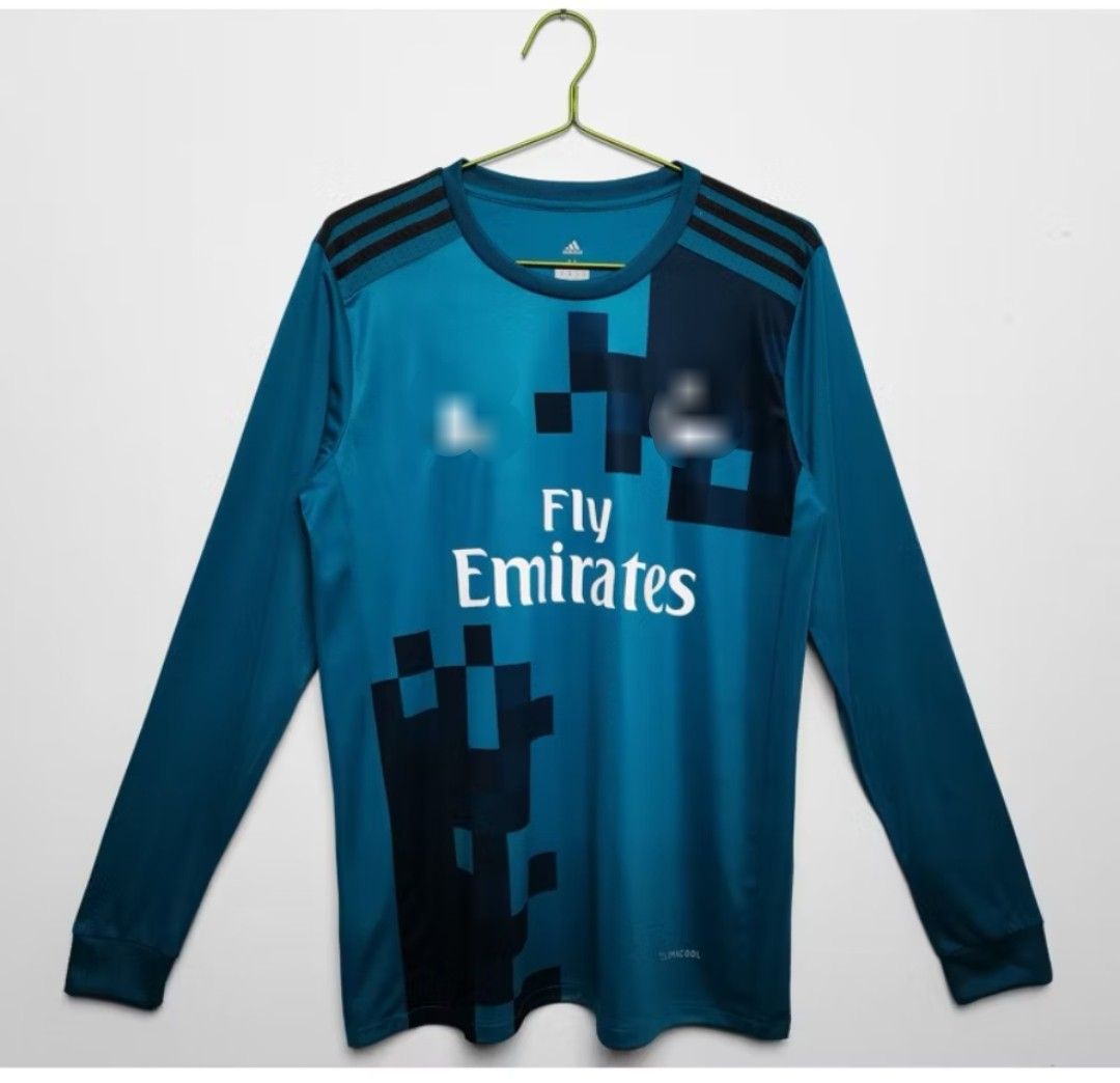 Real Madrid 3rd Long sleeve vintage 2017 jersey (Category: Activewear) located in Singapore. Submitted by apparelsports (Listing ID 1365112658, Image 1). Description: jersey come with tagged material drift size s,m,l,xl items send using register mail 2-3 working days door step 🚪.