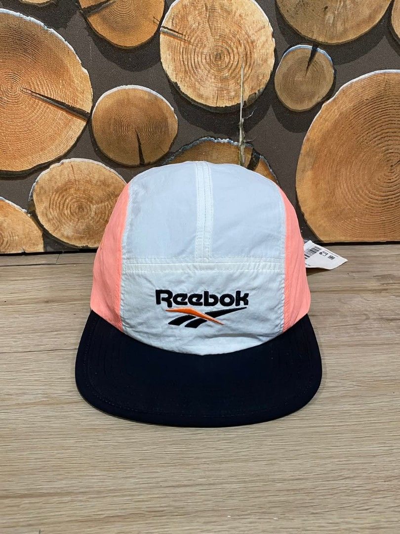 White Reebok Cap Reebok original classic 5 retro running cap white casual, Fesyen Wanita ...