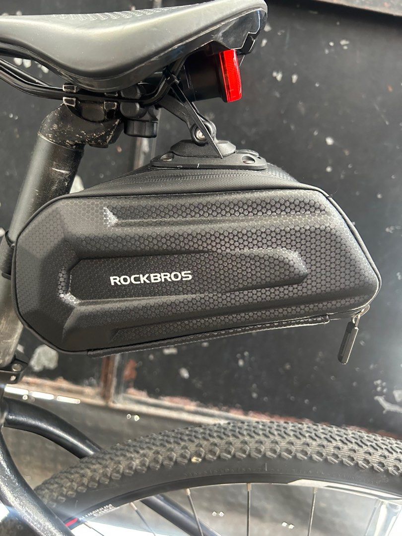 Rockbros Saddle Bag waterproof (Category: Bicycles) located in Quezon City. Submitted by adarpgaming (Listing ID 1365075833, Image 1). Description: Bought at around ₱700 Switch to backpack po since madami ako dinadala pag nag rides Meetup: Giovan Cycle Center .