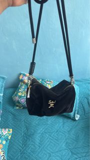 （分類：）位於 。 由 chhkpk 提交（商品編號 1365059478，圖片 1）。簡介： 。