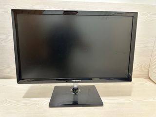 Samsung 24” 1080 hdmi monitor 100% working64204534829954110