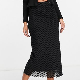(Category: ) located in . Submitted by clearthiscloset (Listing ID 1365030215, Image 1). Description: .