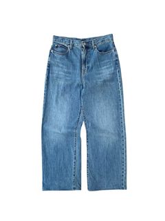 (Category: ) located in . Submitted by ninethingsthriftingstore (Listing ID 1365068500, Image 1). Description: .