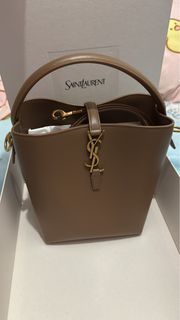 （分類：）位於 。 由 wendyleon 提交（商品編號 1365091179，圖片 1）。簡介： 。