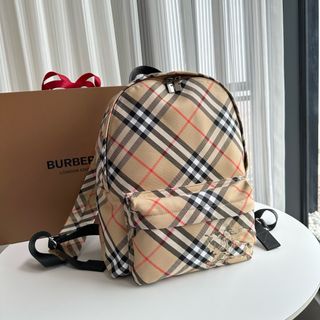 (Category: ) located in . Submitted by luxury.outlet.mall (Listing ID 1365138158, Image 1). Description: .