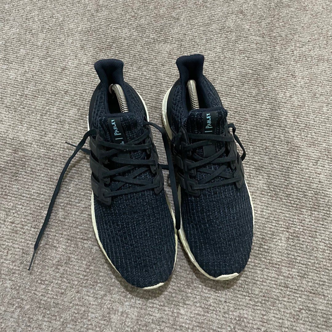 Adidas Ultraboost x Parley (Category: Sneakers) located in Davao. Submitted by 082archive (Listing ID 1365297100, Image 3). Description: Excellent condition 9US/27CM.