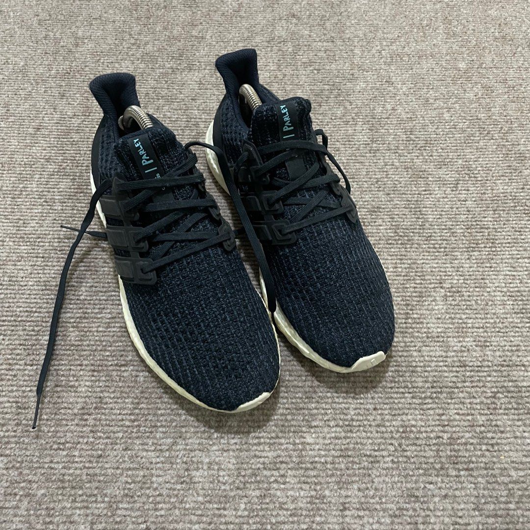 Adidas Ultraboost x Parley (Category: Sneakers) located in Davao. Submitted by 082archive (Listing ID 1365297100, Image 2). Description: Excellent condition 9US/27CM.