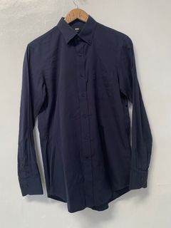 Authentic Uniqlo Navy Blue Formal Button Longsleeve for Men’s, S on tag dimes 16 X 28