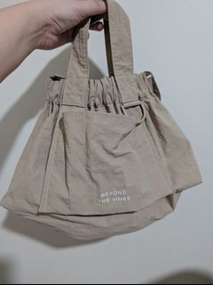 Beyond the Vines Dumpling Bag S