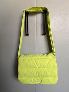 Beyond the Vines Poofy Bag