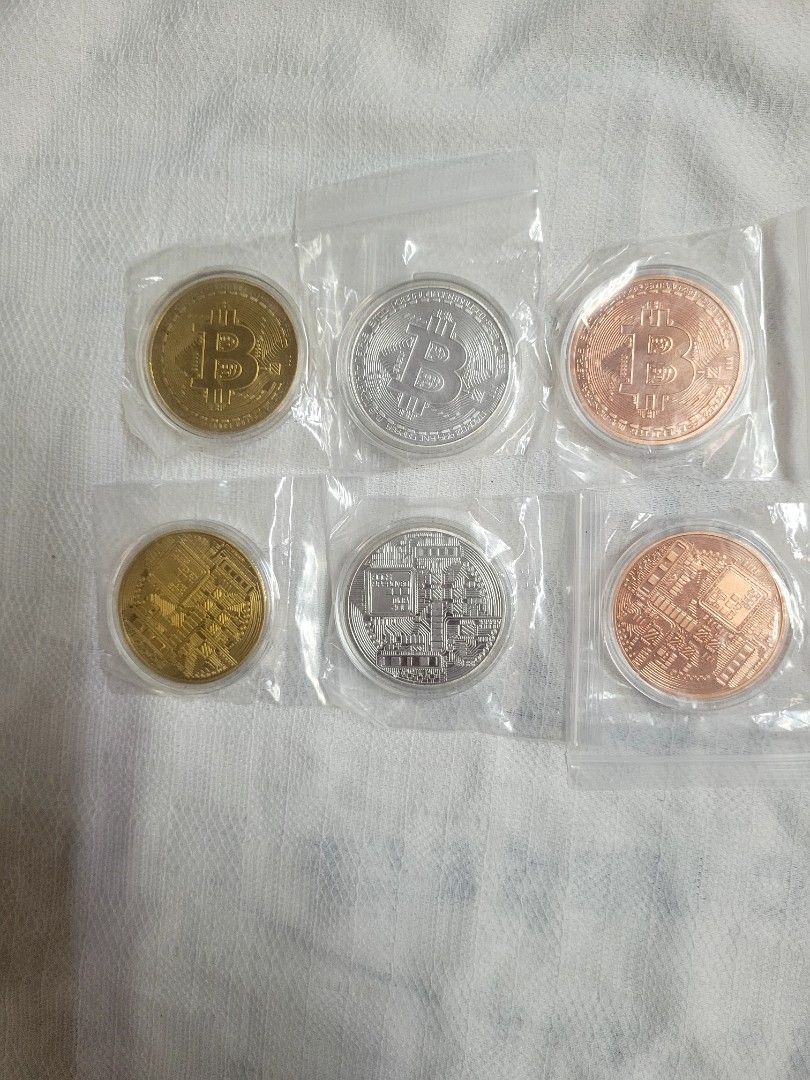 比特幣Bitcoin (金屬制像真度極高的紀念幣)，金色+銀色+銅色成為一套，有兩套，價錢每套計, 興趣及遊戲, 收藏品及紀念品, 古董收藏-