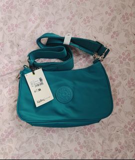 (Category: ) located in . Submitted by jxnncloset (Listing ID 1365214693, Image 1). Description: .