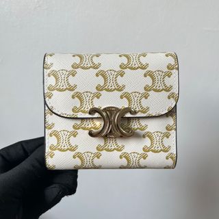 (Category: ) located in . Submitted by mjlenihcpreloved (Listing ID 1318493812, Image 1). Description: .