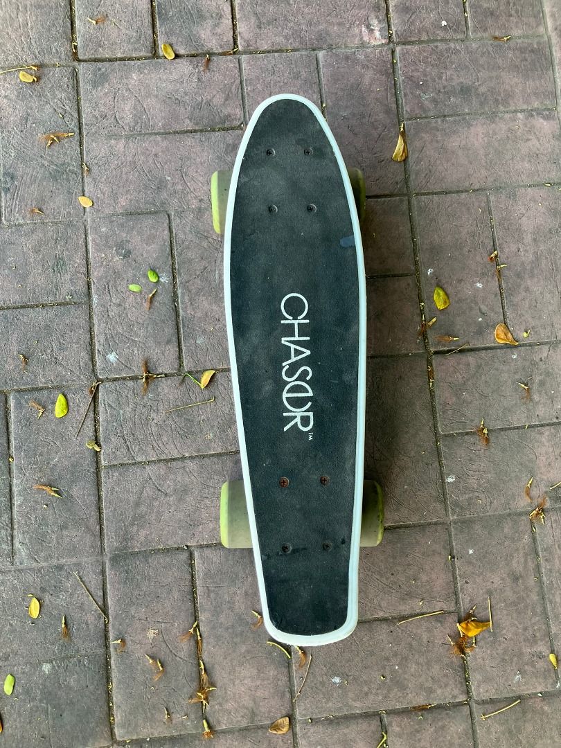 Chaser 22" Marktop Plastic Cruiser Penny Skateboard (Category: Skates, Rollerblades & Scooters) located in Santa Rosa. Submitted by mr.maxdee (Listing ID 1365258639, Image 1). Description: Chaser 22" Marktop Plastic Cruiser Penny Skateboard barely used Product Details: Deck: 22"x5.5" non-slip grip taped deck Wheel: Wide PU Wheels with transparent grips ABEC 9 bearing Truck: 3" Trucks Product Features: High Friction and anti skid (non-slip grip ta