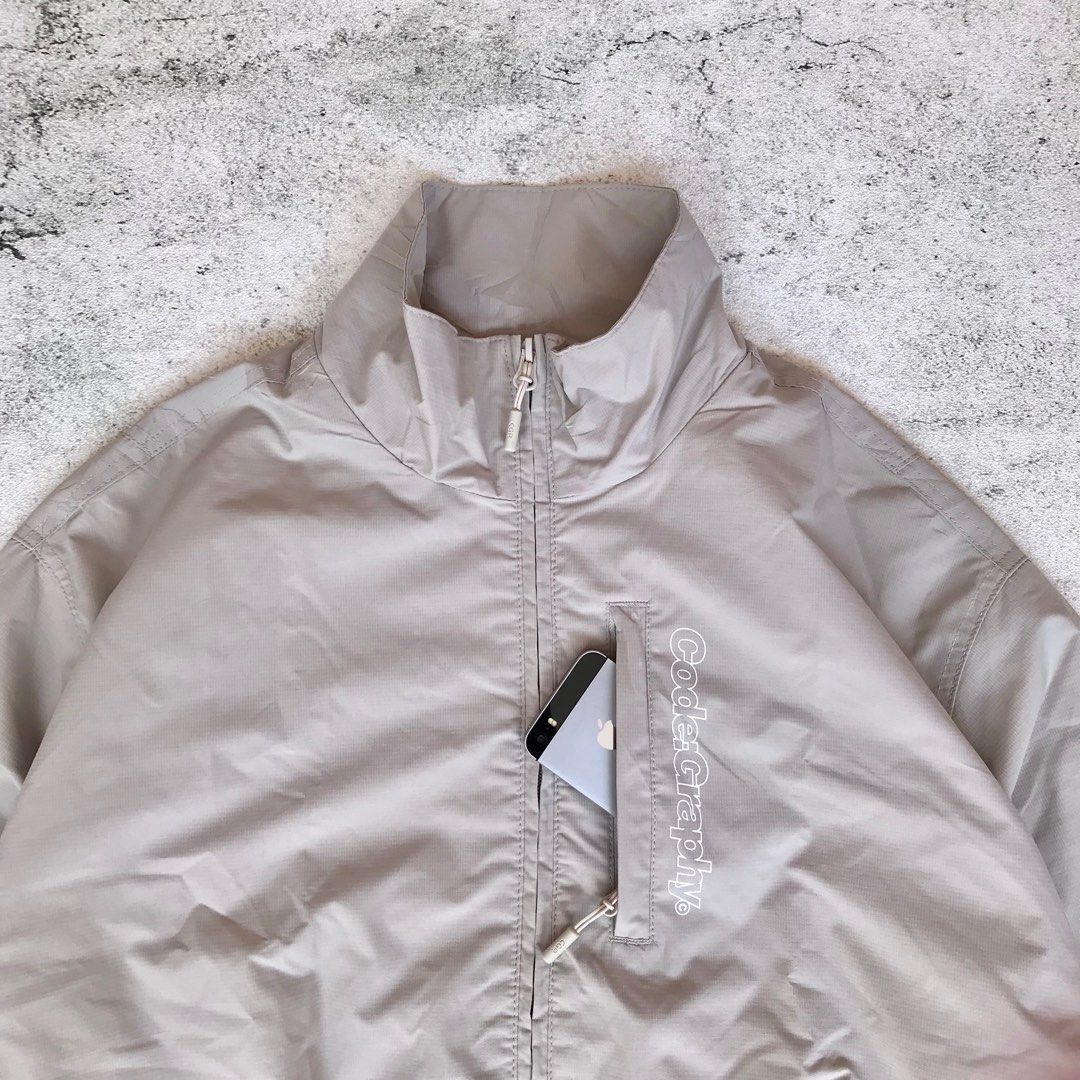 ★codegraphy★ Cotton Tech Short Jacket Cream Codegraphy 2-WAY Tech Short Jacket Beige, Fesyen Pria