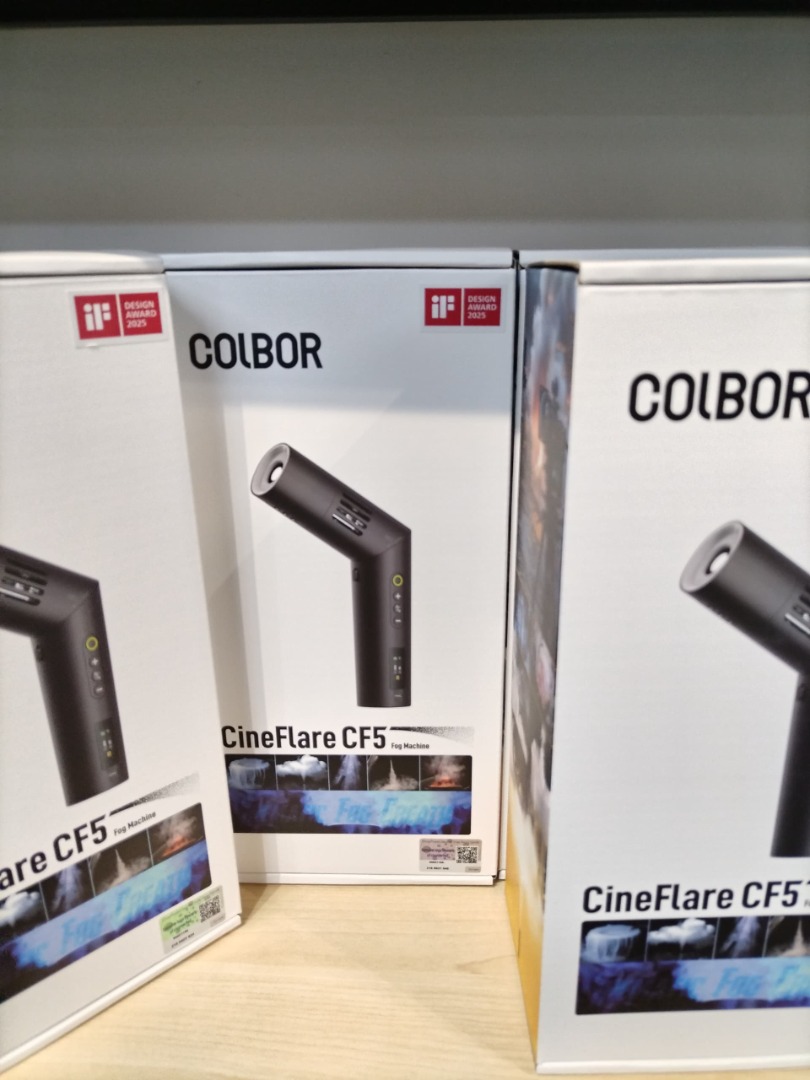 Machine à Fumée Portable Colbor CF5 - RGB Magnétique, Batterie, Télécommande - Pour Fêtes Et Effets Spéciaux