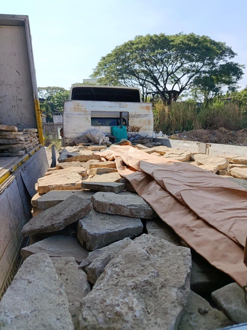 Crazy cuts, natural stones, wall cladding (Category: Construction & Building Materials) located in Santa Maria. Submitted by rcjoycestonetrading (Listing ID 1365210406, Image 2). Description: Price starts at 750/sqm Natural stones for wall cladding and stepping stones. Please visit our profile po for more materials.dm for inquiries.
