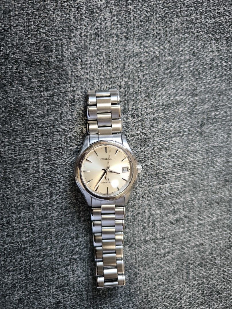 Grand Seiko SBX005 (Category: Luxury Watches) located in Manila. Submitted by jmpsingson (Listing ID 1365172065, Image 2). Description: Grand Seiko SBX005 Quartz 36mm With extra link Newly polished In mint condition Bought in Japan, no original box, but includes replacement seiko box. Feel free to authenticate. I can send more photos Meet up or pick-up Location: Sampaloc Manila.