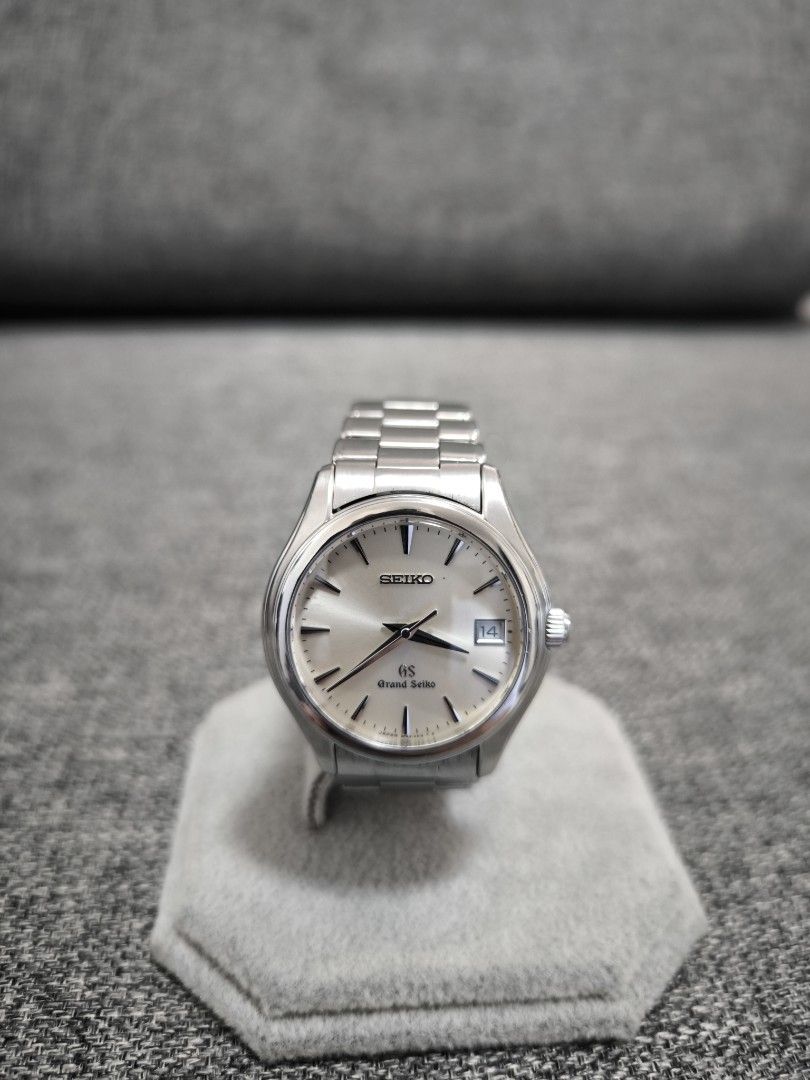 Grand Seiko SBX005 (Category: Luxury Watches) located in Manila. Submitted by jmpsingson (Listing ID 1365172065, Image 3). Description: Grand Seiko SBX005 Quartz 36mm With extra link Newly polished In mint condition Bought in Japan, no original box, but includes replacement seiko box. Feel free to authenticate. I can send more photos Meet up or pick-up Location: Sampaloc Manila.