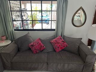 (Category: ) located in . Submitted by natashaw (Listing ID 1365127762, Image 1). Description: .