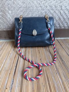 (Kategori: ) berada di . Dikirim oleh muchanbagstore (ID iklan 1365169900, Gambar 1). Deskripsi: .