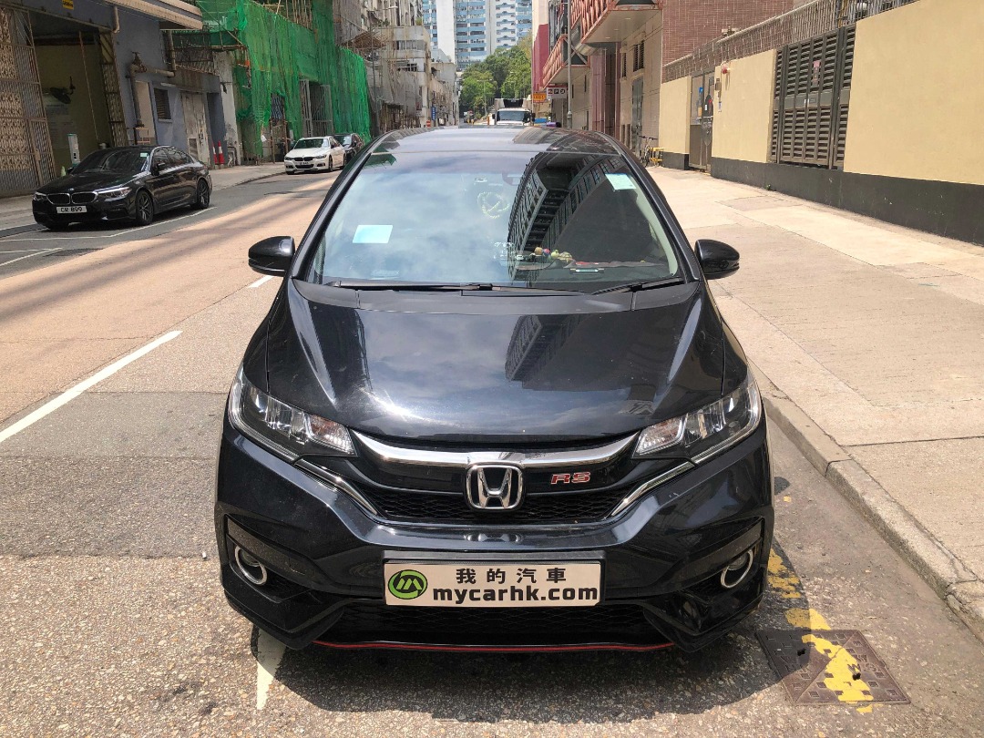 Honda  JAZZ RS GK5 Auto62863174696578111