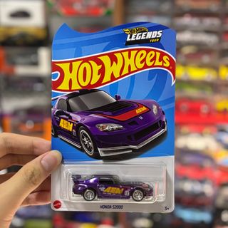 (Category: ) located in . Submitted by chuwa_diecast (Listing ID 1365271671, Image 1). Description: .