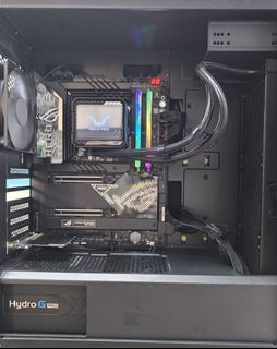 i9 12900K VALKYRIE 360 水冷 ASUS ROG Z690 HERO G SKILL DDR5 5600Mhz 64GB Kingston  2TB  FSP 1000W 建議搭配 5070 5080 4070 4080 3090 3080 Ti 顯示卡630099745634581125