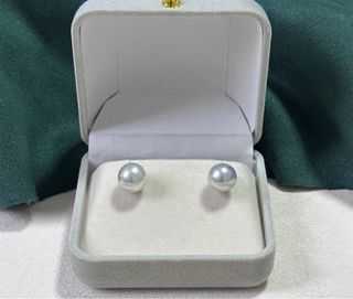(Category: ) located in . Submitted by boutiqueorientalsg (Listing ID 1365227323, Image 1). Description: .