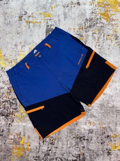 (Kategori: ) berada di . Dikirim oleh fours_thrift (ID iklan 1365293509, Gambar 1). Deskripsi: .