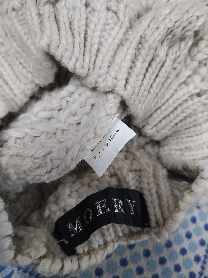 MOERY BEANIE HAT (Category: Cap & Hats) located in Kuala Lumpur. Submitted by katana9 (Listing ID 1365244607, Image 2). Description: Hi Followers Detail must Read before deal UNISEX Moery beanie hat Cap saiz One Size cond 9/10 Price include Postage No Cod /No booking /No Shop Trusted seller 100%.