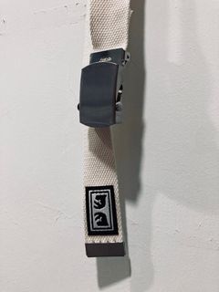 由 yayo2000 (刊登 ID 1365285527，圖片 1) 提交，位於 的 (類別：)，說明：。