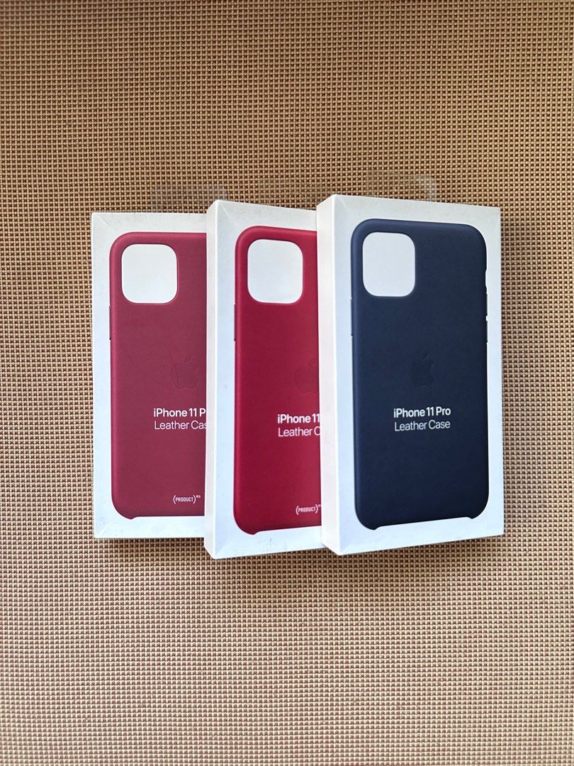 Original iPhone 11 Pro Leather Case (Category: Cases & Sleeves) located in Makati City. Submitted by msn_gdgt (Listing ID 1365248244, Image 1). Description: 500.