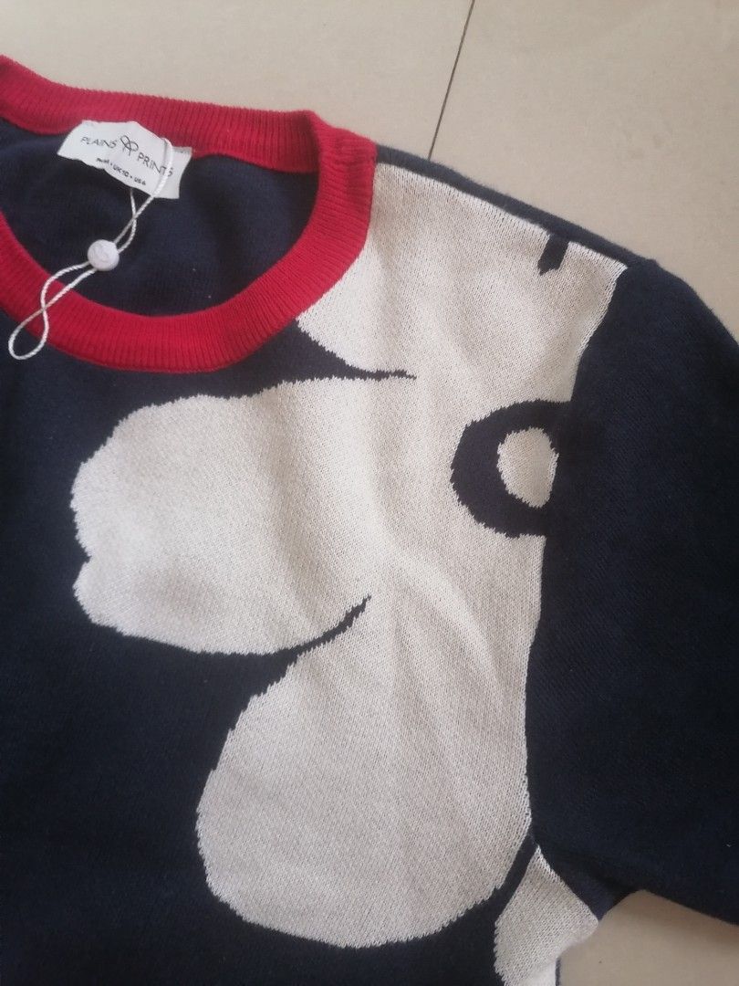Plains and prints top (Category: Blouses) located in Cabanatuan. Submitted by misshell26 (Listing ID 1365125044, Image 3). Description: .