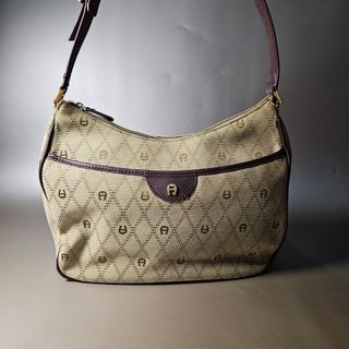 (Kategori: ) berada di . Dikirim oleh gelislikes (ID iklan 1365160233, Gambar 1). Deskripsi: .