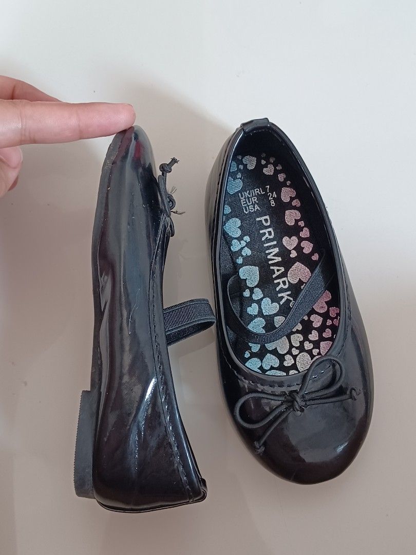 Primark doll shoes eur 24 (Category: Babies & Kids Fashion) located in Santa Maria. Submitted by quinalva02 (Listing ID 1365128498, Image 2). Description: Primark dolls shoes eur 24 (16cm on tape measure) , 2yo nagamit ng baby ko . almost new pa once or twice lang nasuot. rfs outgrown Last price posted. gcash/bank transfer via flash or lalamove loc. sta.maria bulacan.