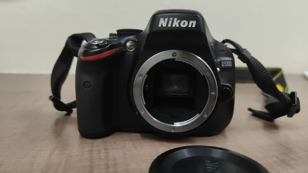 *Rare* Refurbished Nikon D5100 Kit Lens (New Shutter and Pentamirror)62863088189570112