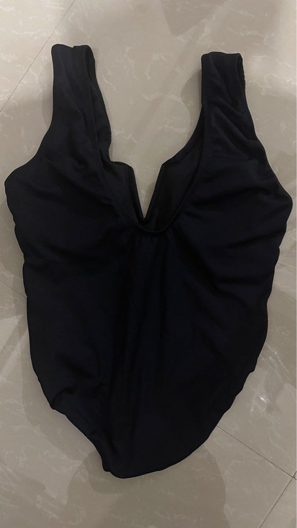 Sew Local Black Tricia V Full Piece (Category: Bikinis & Swimsuits) located in Makati City. Submitted by kattarin (Listing ID 1365150183, Image 2). Description: Sew Local Black Tricia V Full Piece. Worn once. Payment: GCash Delivery: Booking and SF c/o Buyer.