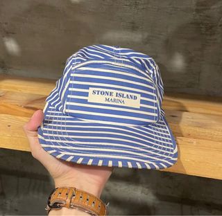 (Category: ) located in . Submitted by propercloset (Listing ID 1365244830, Image 1). Description: .
