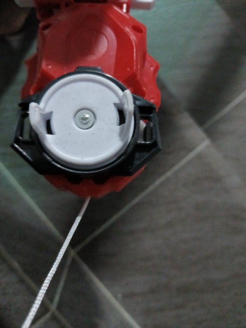 String Launcher (Category: Action & Battle Toys) located in Kuala Lumpur. Submitted by johnmatthew25 (Listing ID 1365282590, Image 2). Description: string is the best launcher to use for beyblade can use qr.