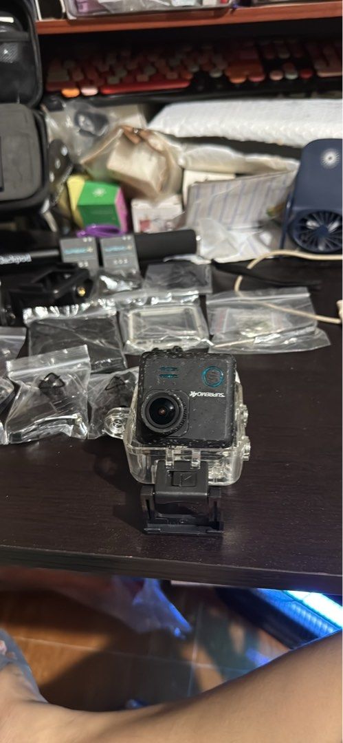 Supremo Camera (Category: Cameras) located in Caloocan City. Submitted by k_0428 (Listing ID 1365155597, Image 1). Description: Rfs: needed cash Barely used but there are storage stains on the camera. Used 2 times, complete accessories. Staining due never been removed from protective case.