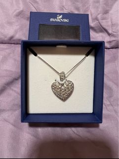 (Category: ) located in . Submitted by sweetie_closet (Listing ID 1365209791, Image 1). Description: .