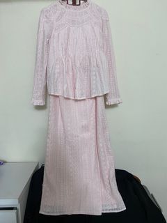 (Category: ) located in . Submitted by m.eyaaaaa (Listing ID 1365280368, Image 1). Description: .