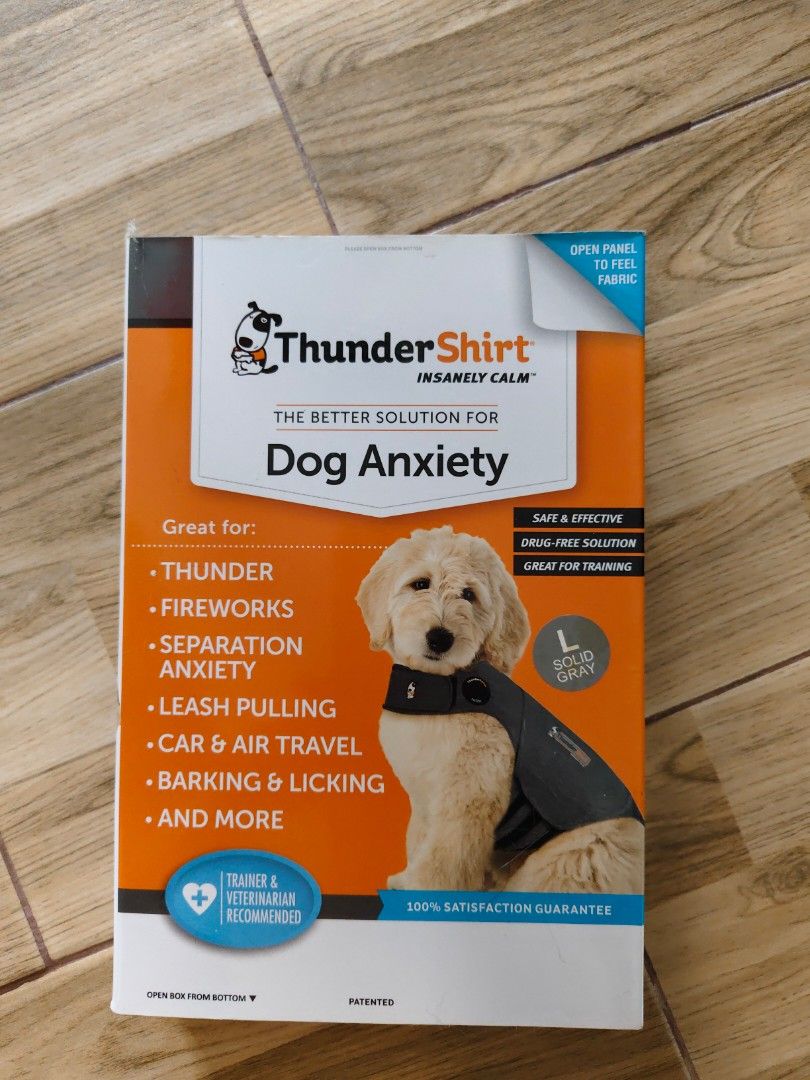 Thunder shirt for dog (L) (Category: Health & Grooming) located in Singapore. Submitted by duberdesignstudio (Listing ID 1365192518, Image 1). Description: Thunder shirt. Size L. Excellent condition Self collection at 46 Lengkok Bahru lift A or tracked postage. Please offer to reserve..
