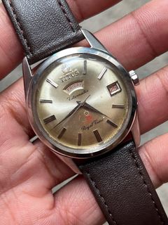 (Category: ) located in . Submitted by watchimpossible (Listing ID 1365128015, Image 1). Description: .