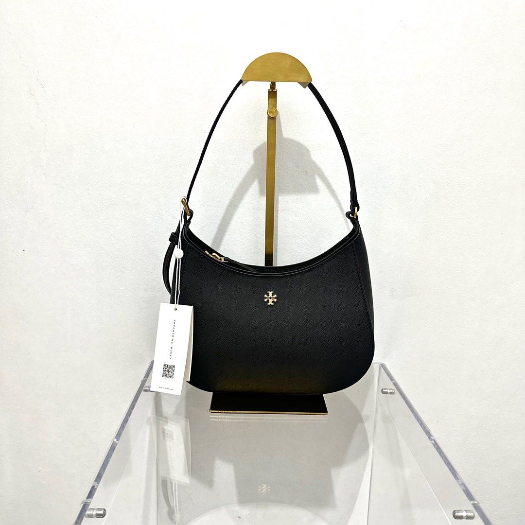 Tory Burch Emerson Hobo Bag (Category: Luxury Bags & Wallets) located in Makati City. Submitted by lux.mariah (Listing ID 1365256358, Image 1). Description: Guaranteed authentic 100% / Money back guarantee Tory Burch Emerson ( Shoulder Bag ) Brand new With Complete inclusions Message for Inquries.