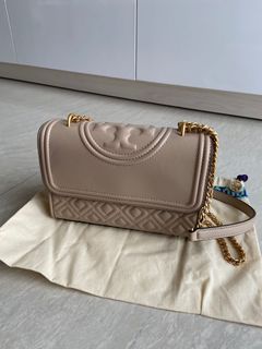 (Kategori: ) berada di . Dikirim oleh keykosharon (ID iklan 1365166069, Gambar 1). Deskripsi: .