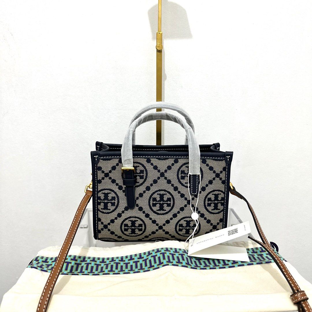 Tory Burch Mini T Monogram (Category: Luxury Bags & Wallets) located in Makati City. Submitted by lux.mariah (Listing ID 1365255820, Image 1). Description: Guaranteed authentic 100% / Money back guarantee Tory Burch Mini T Monogram ( Crossbody Bag / Hand Bag) Brand new With Complete inclusions Message for Inquries.